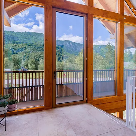 Nina شقة فندقية 4*