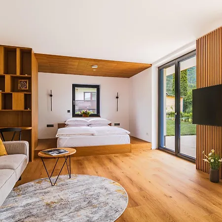 Nina Aparthotel